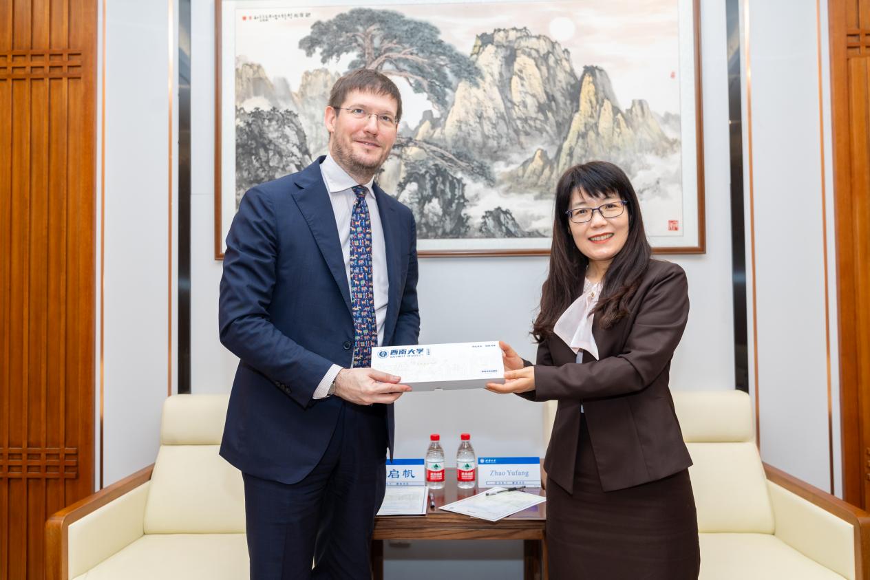 文件名称:image1.jpeg原图大小:NaNGB