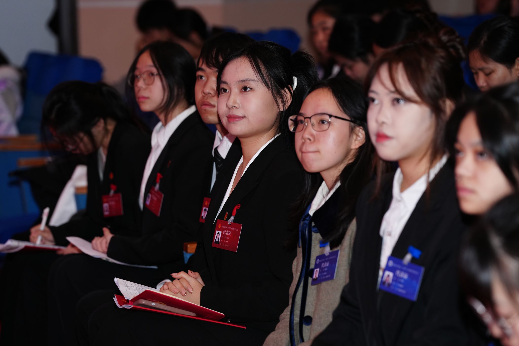 文件名称:微信图片_2025-11-30_115713_442.jpg原图大小:32.43MB