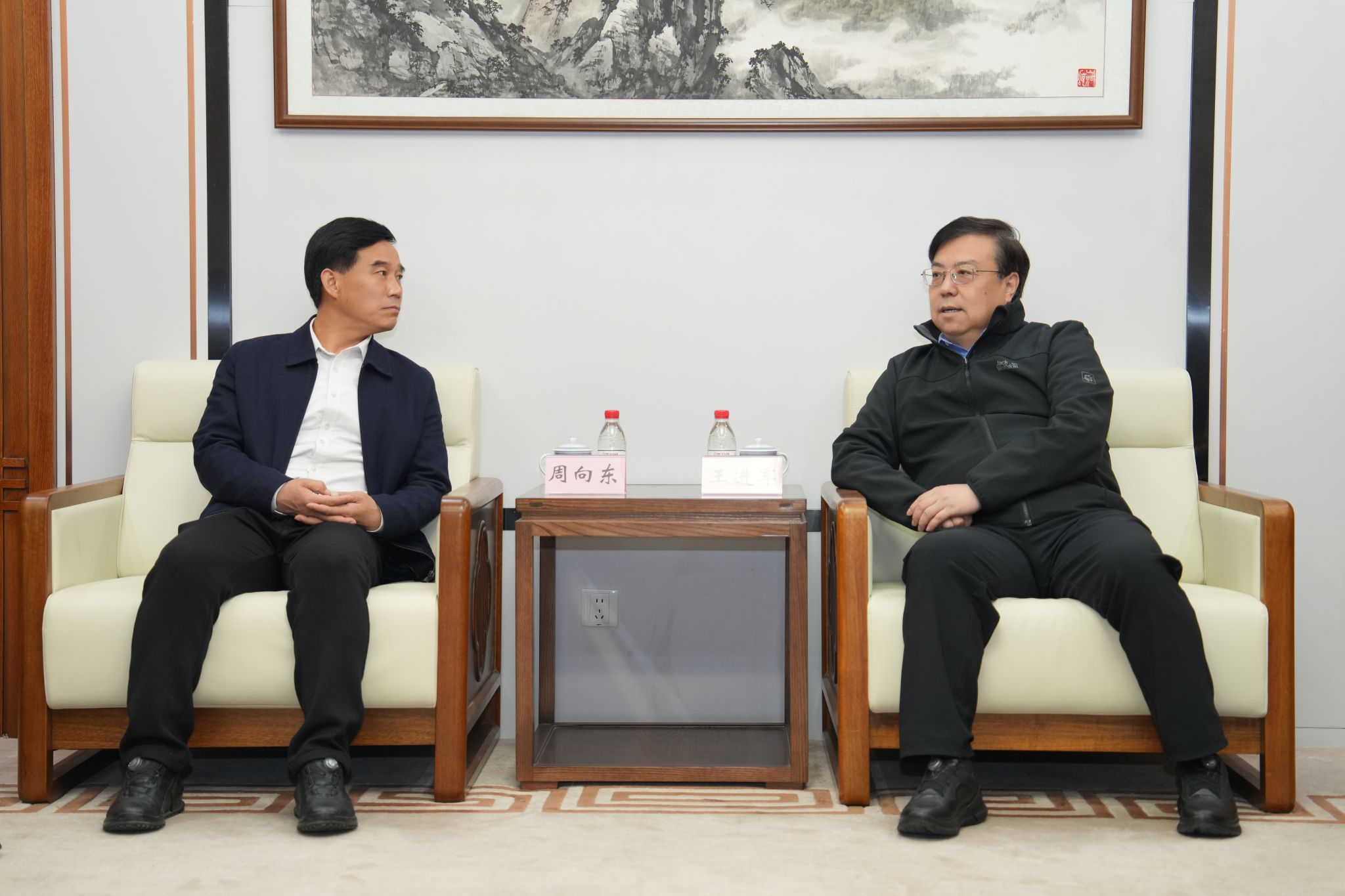 文件名称:DSC08498.jpg原图大小:23.31MB