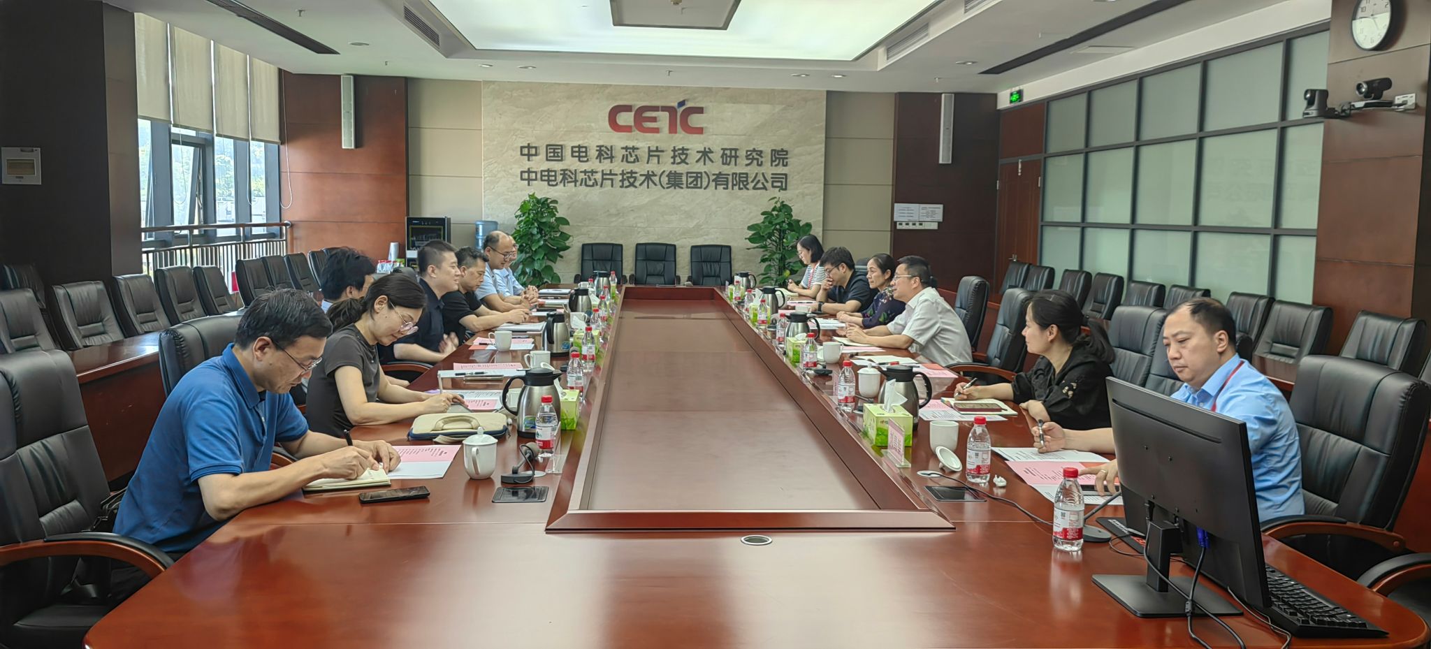 文件名称:0.jpg原图大小:NaNGB