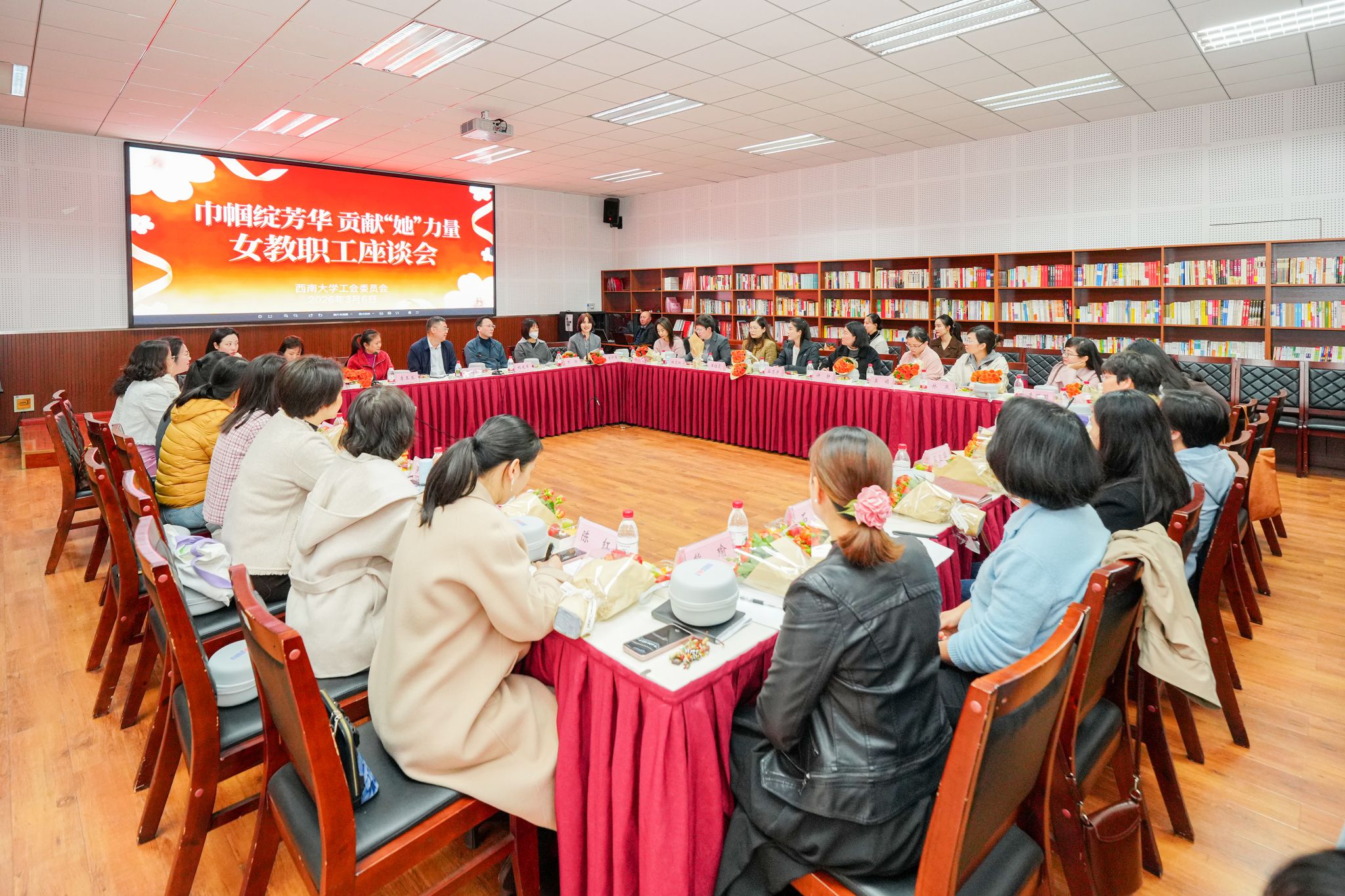 文件名称:DSC00203.jpg原图大小:7.30MB