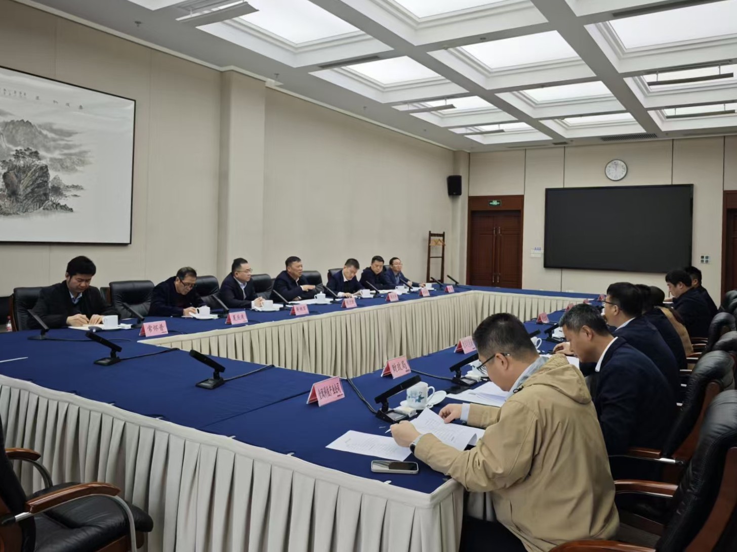 文件名称:会议照片.jpg原图大小:0.24MB